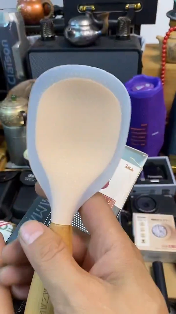 瓷片闪购商品，如图所示