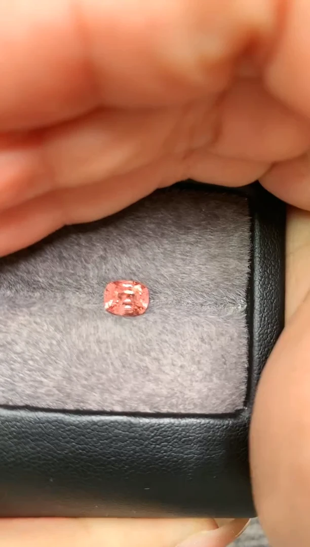 【闪购商品】定制尖晶石裸石未镶嵌枕型 粉橙色调 1.31ct