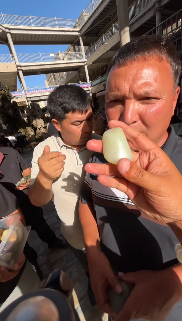 未镶嵌和田玉（糖玉）挂件和田玉