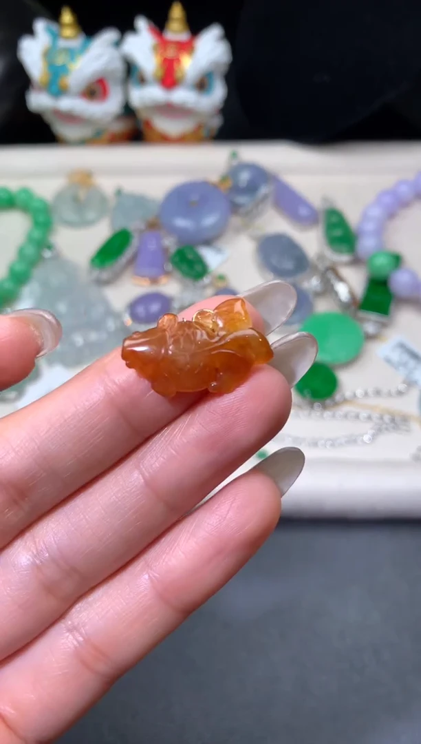 吊坠(不含链)18K金镶嵌翡翠翡翠