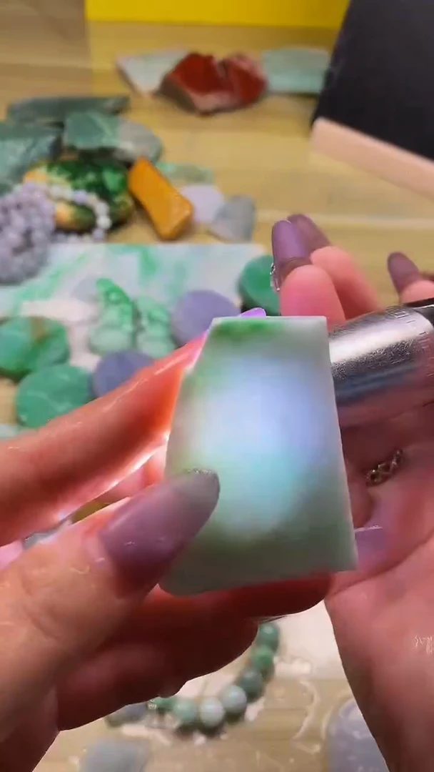 未镶嵌挂件翡翠翡翠A货136
