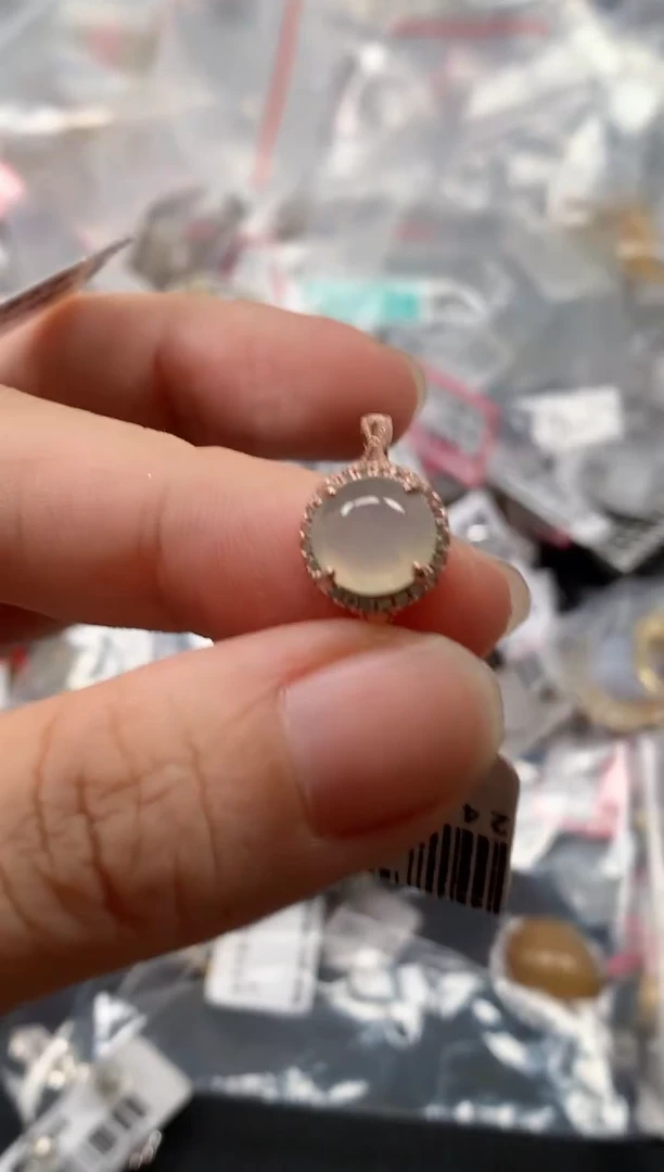 翡翠戒指银S925镶嵌天然A货缅甸翡翠