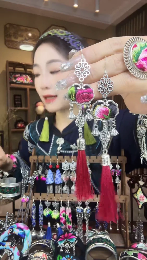 刺绣非遗刺绣民族风饰品