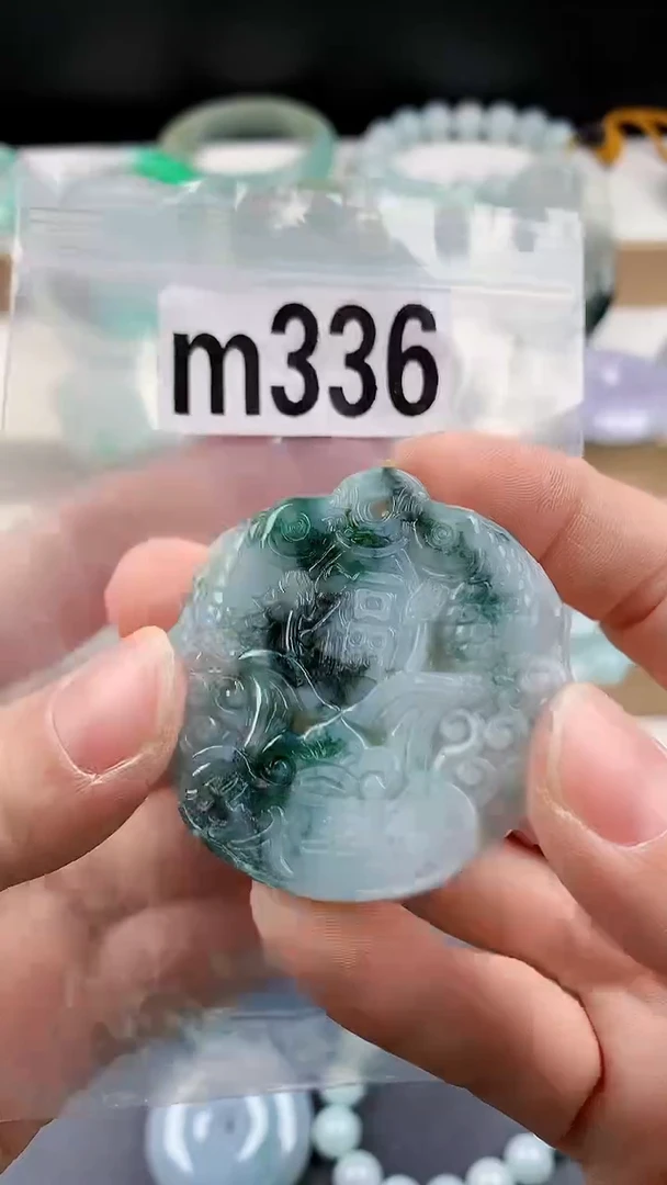 颈饰未镶嵌翡翠颈饰未镶嵌缅甸天然翡翠吊坠