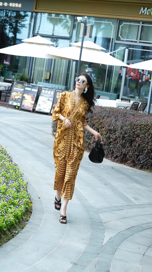 【靓靓推荐】精品时尚气质舒适连衣裙A01