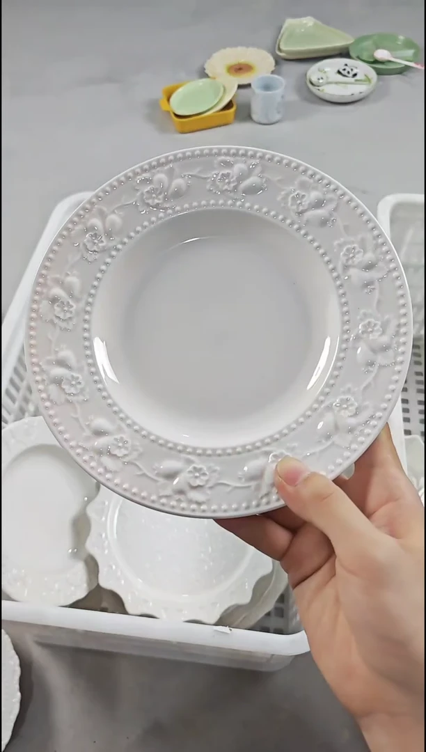 盘微瑕陶瓷餐具清仓，完美主义想好再下单