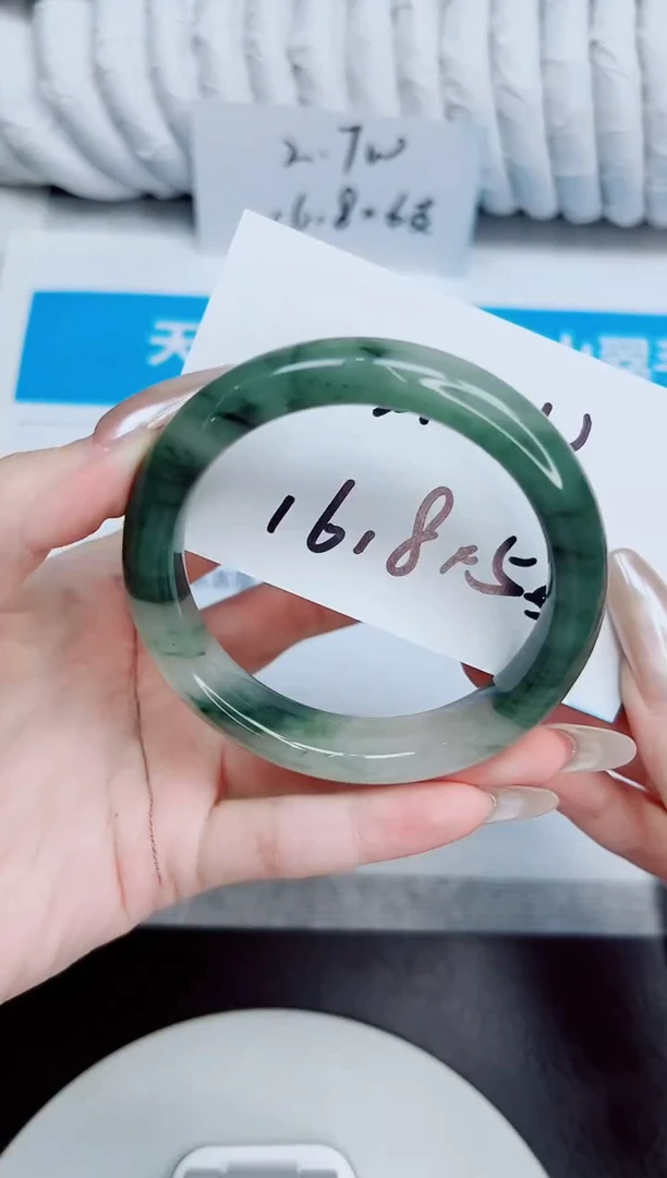 未镶嵌手镯石英质玉291/58