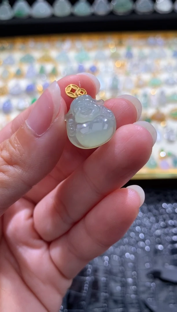 颈饰18K金镶嵌翡翠翡翠