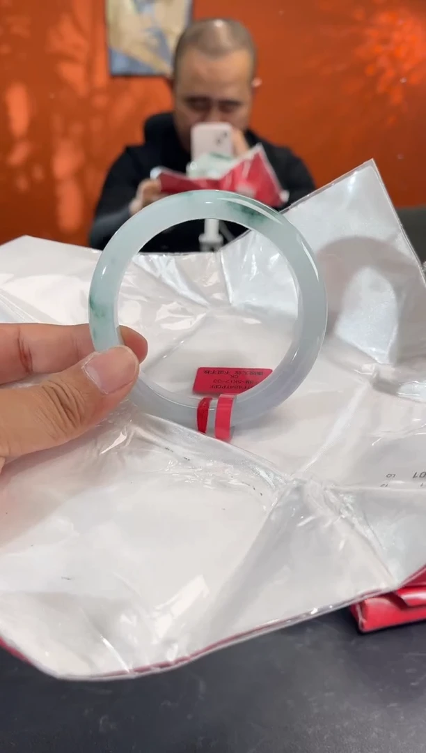 未镶嵌手镯翡翠62