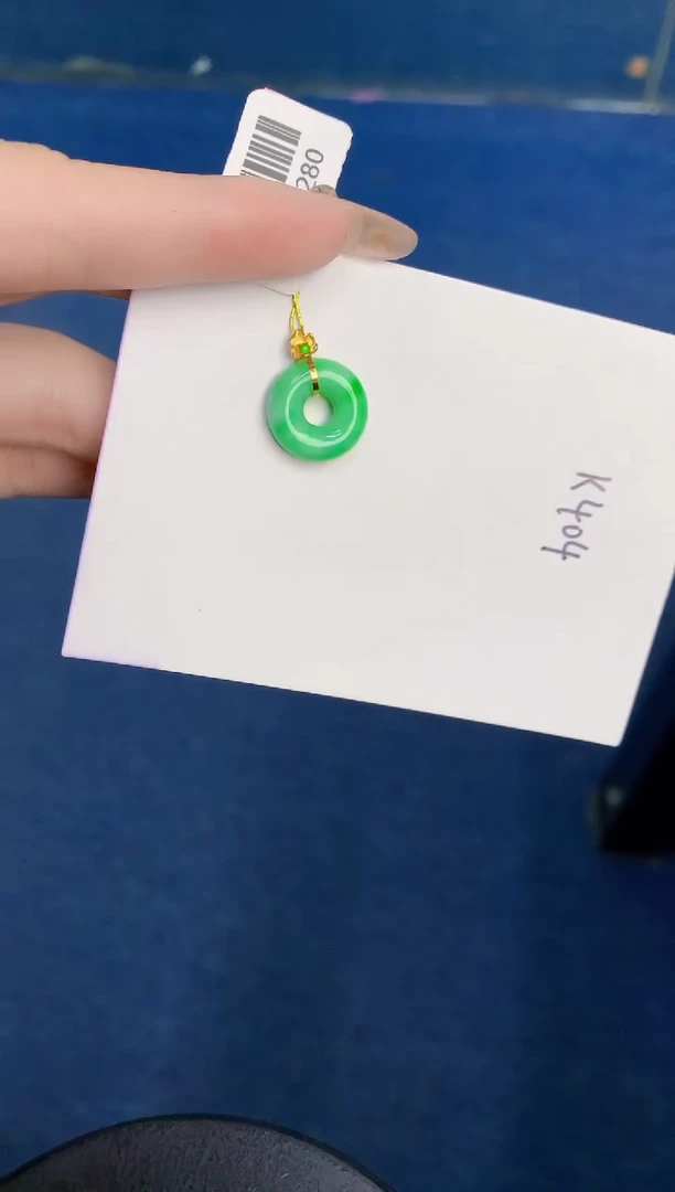 颈饰18K金镶嵌翡翠缅甸天然翡翠A货