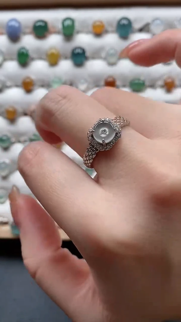 【闪购商品】翡翠戒指银S925镶嵌一物一证一礼盒