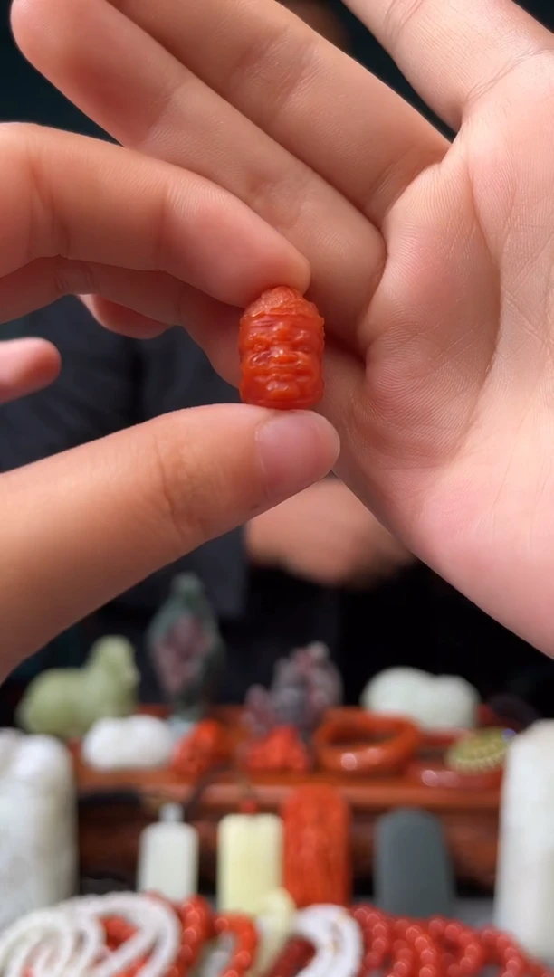 【闪购商品】南红玛瑙颈饰未镶嵌吊坠