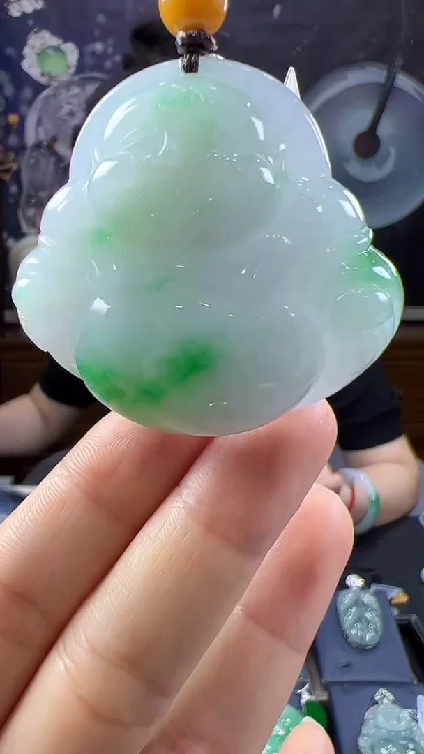 未镶嵌挂件翡翠佛公