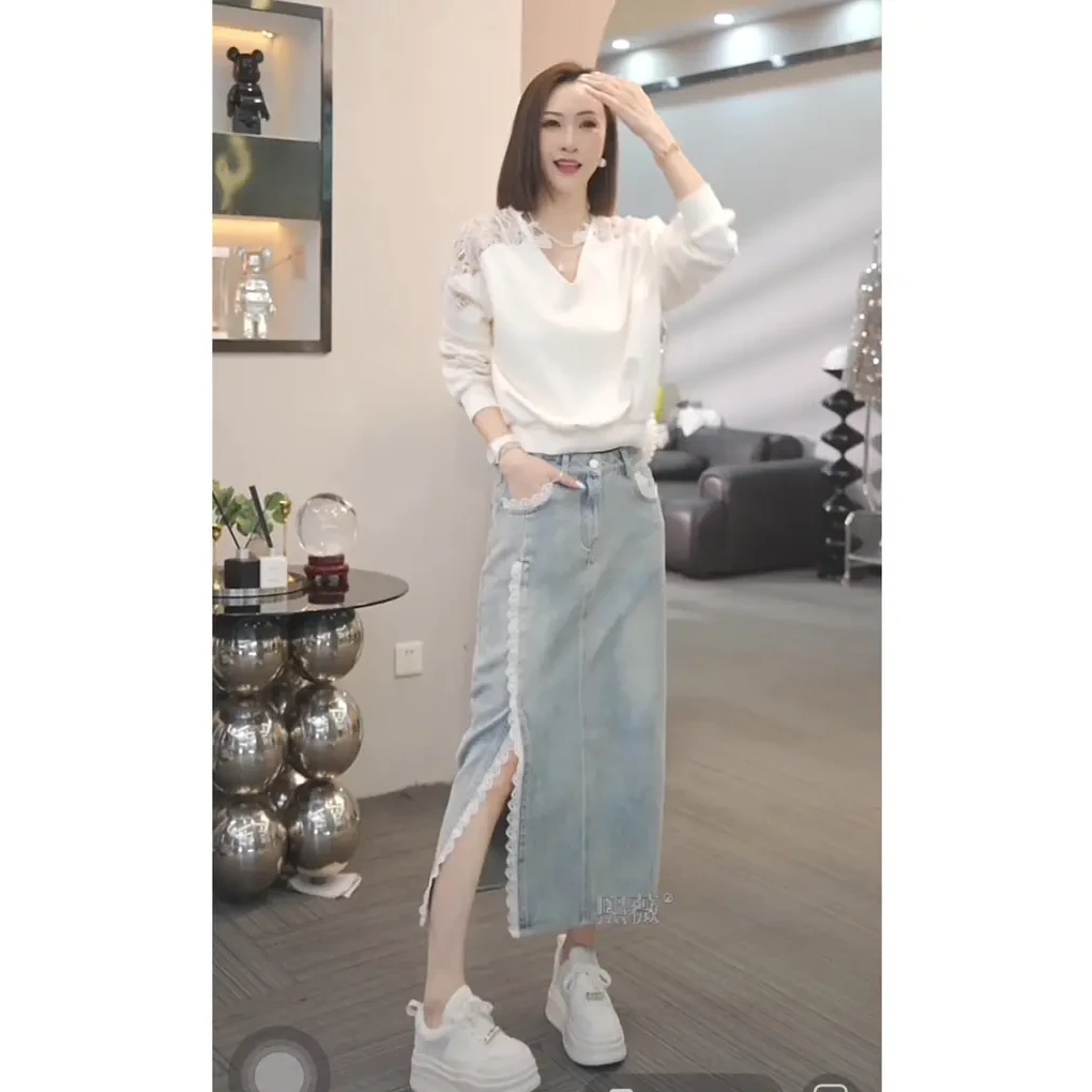 【春深似海】2025早秋季新款时尚休闲开叉牛仔半身裙+蕾丝T恤套装女