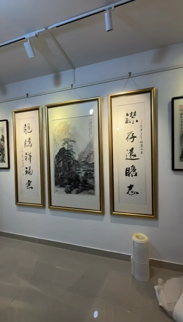 国画炳山艺术--大土三阳老师作品    对联 龙腾