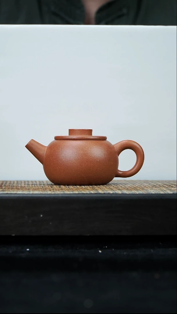 茶壶紫砂巨轮珠 降坡泥 130cc 01