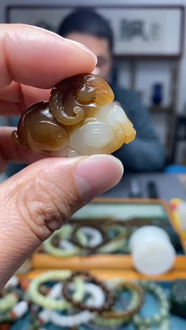 颈饰未镶嵌和田玉61