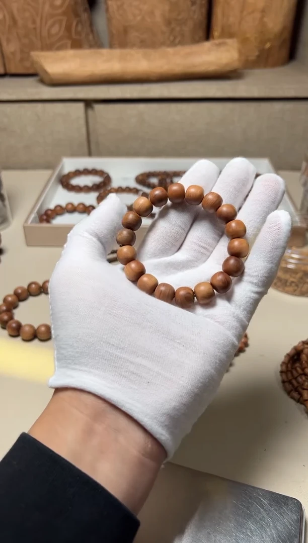 檀香木散珠老山檀香11/12几乎无暇福利