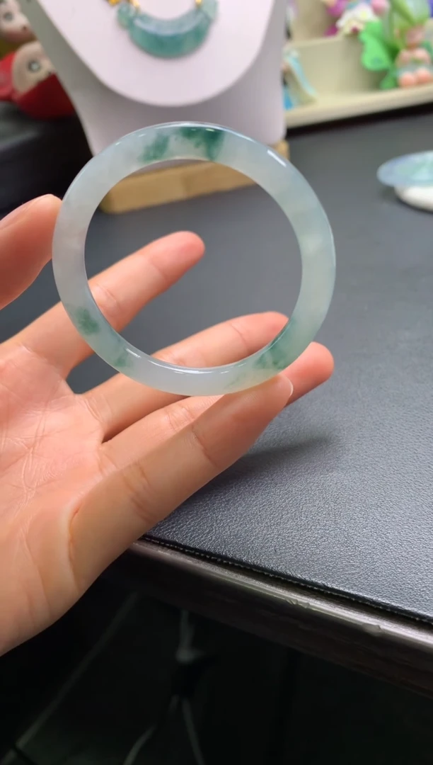 未镶嵌定制翡翠0567690185（43*5.4*5.8）