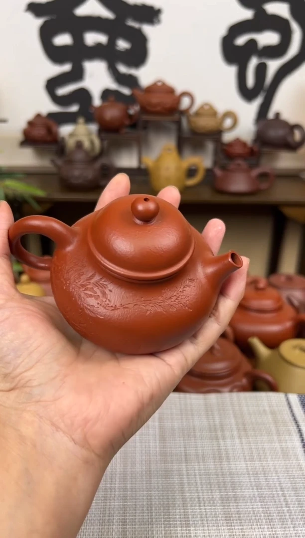 茶壶朱泥容天壶刻绘170CC