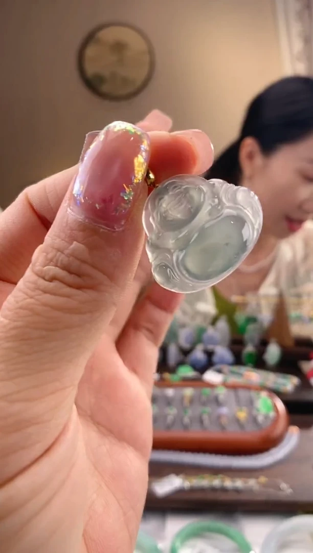 翡翠18K金镶嵌吊坠(不含链)佛公
