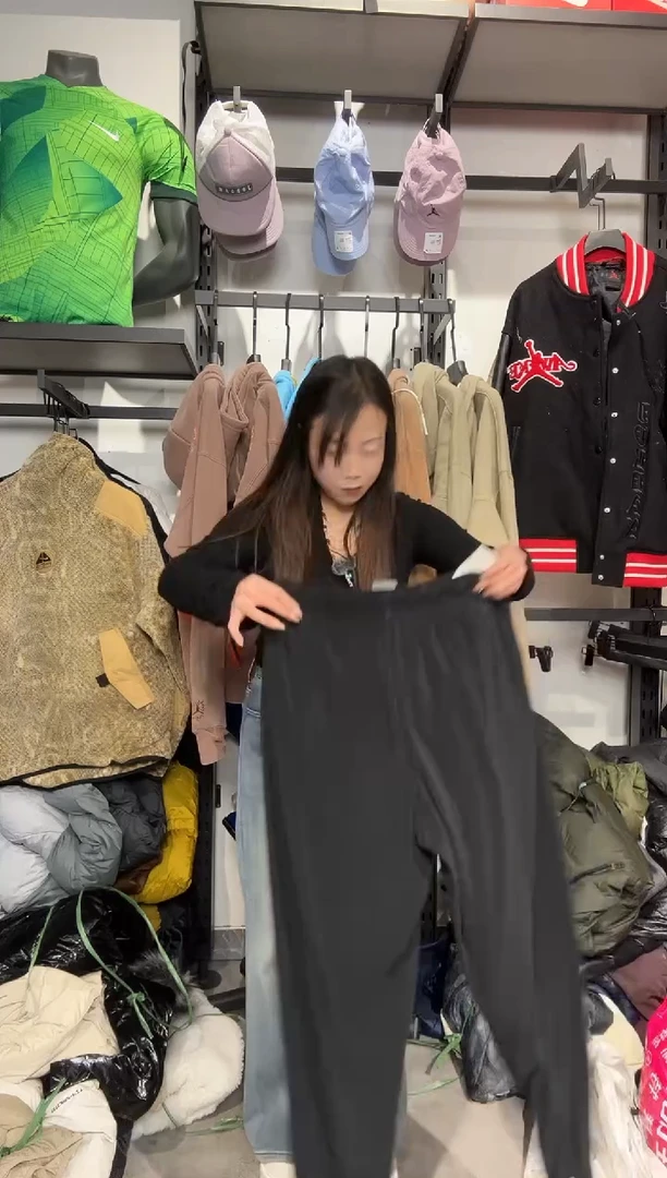 1194闪购编码  阿迪运动卫衣裤以直播间过款为准 尺码170