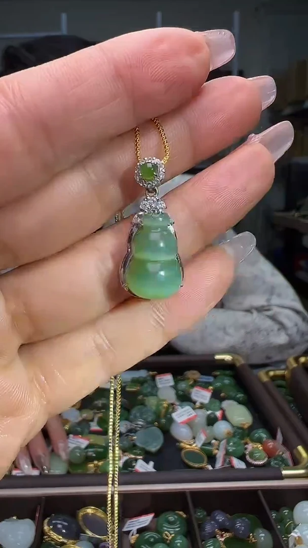 颈饰银S925镶嵌和田玉（多样性发货.发其一)12.27.26