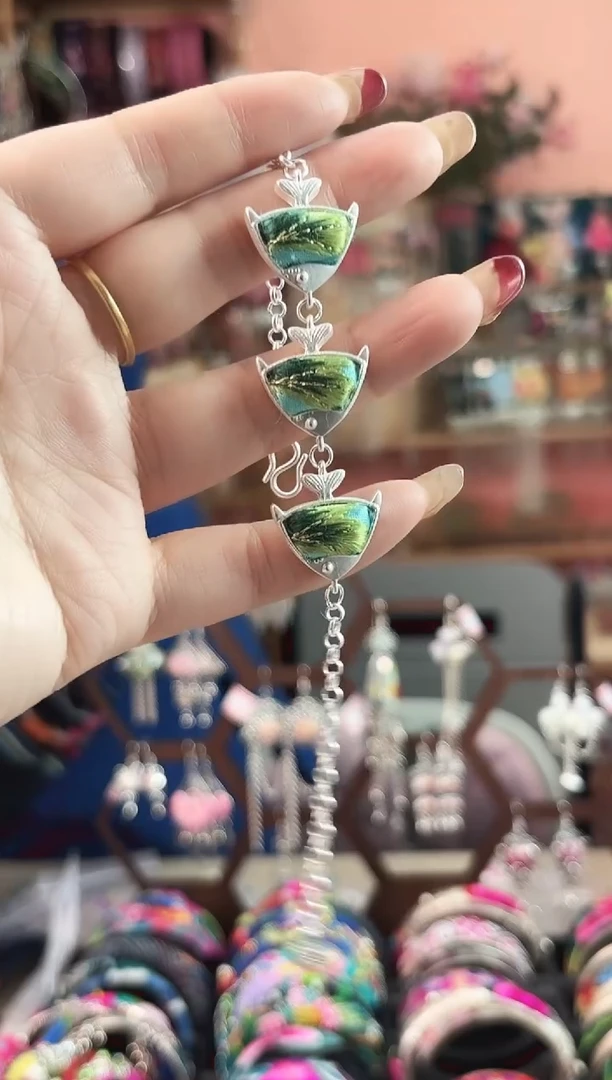 艺枝独绣手工饰品41