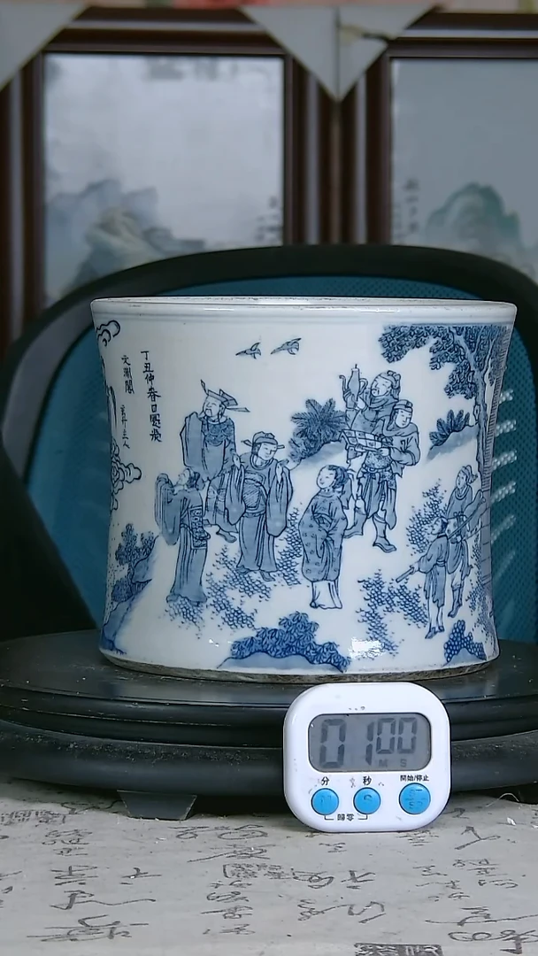 陶用****6青花精绘人物图笔筒