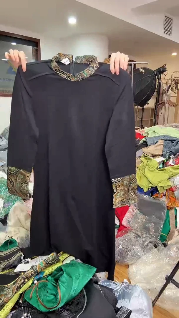 M码       90-105斤  打底裙