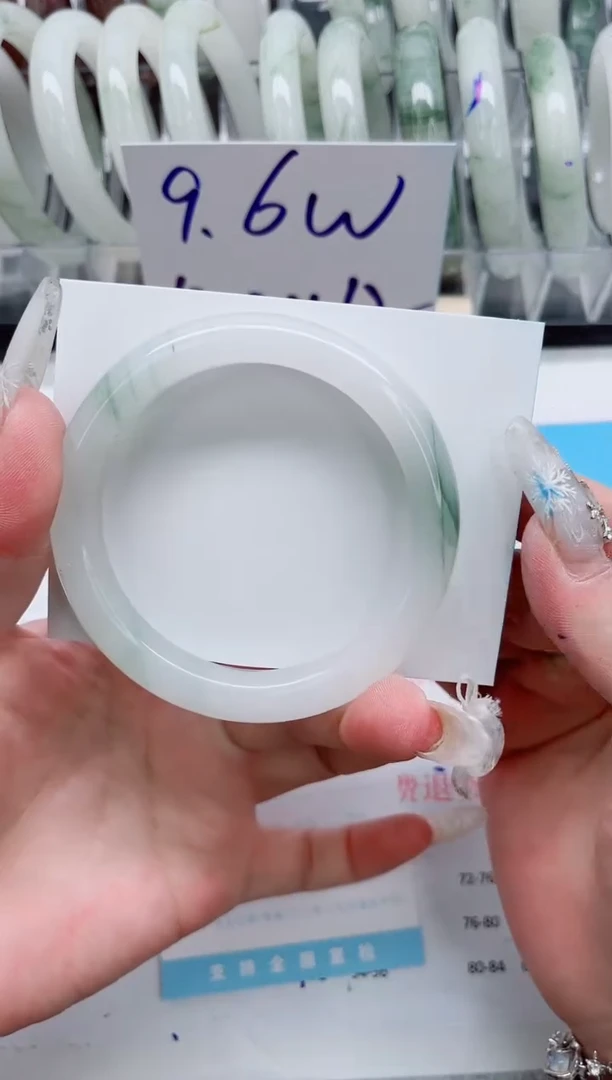 【闪购商品】石英质玉手镯未镶嵌A382-58