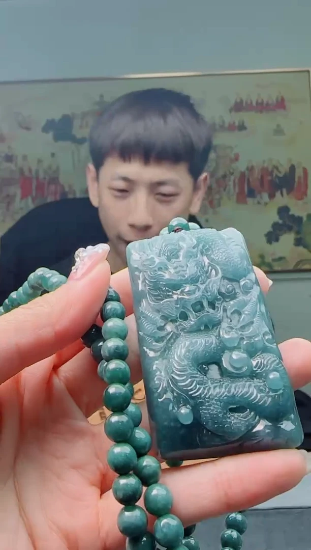 【闪购商品】翡翠颈饰未镶嵌11111111111111111