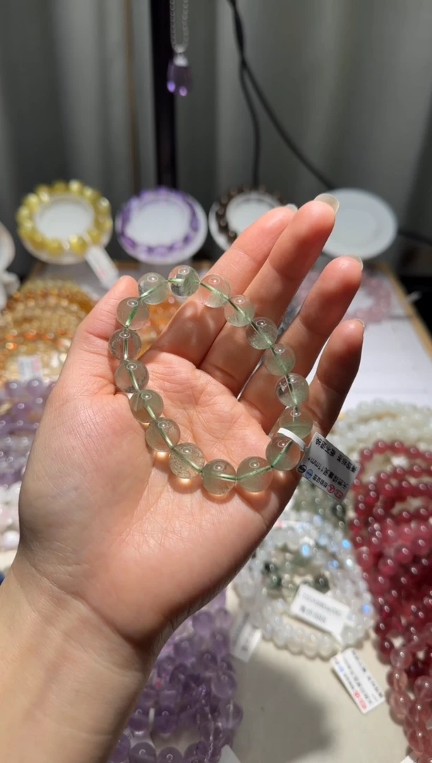 【闪购商品】水晶手链未镶嵌绿幽灵11mm