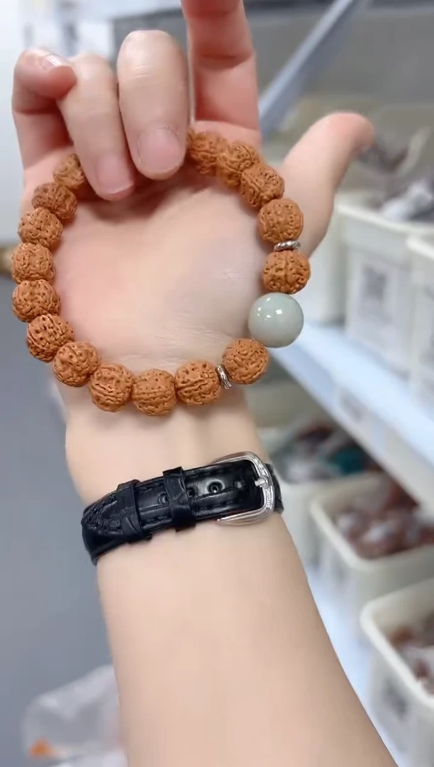 吊坠金刚菩提F30JS02330011-021