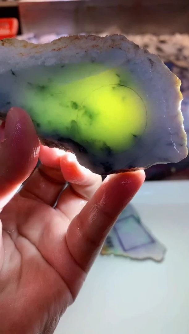 翡翠裸石0韩0翡翠珠宝812