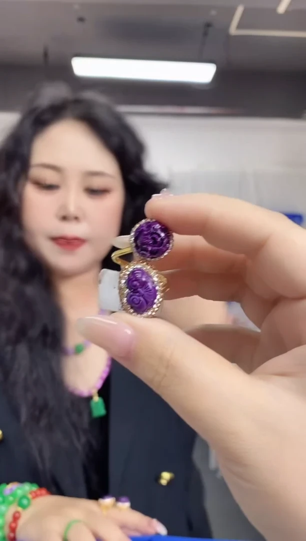 【闪购商品】苏纪石（舒俱来）未镶嵌戒指多样性发其一颜色微差
