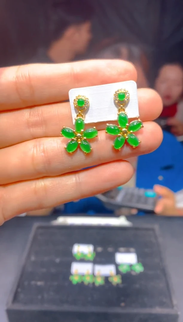 【闪购商品】定制翡翠未镶嵌67多样性发货（发其一）