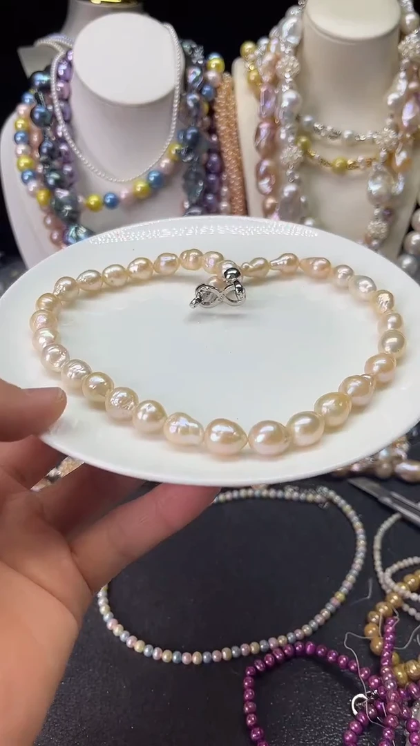 颈饰未镶嵌淡水珍珠多人