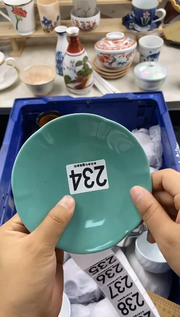 瓷片浅***雨234........