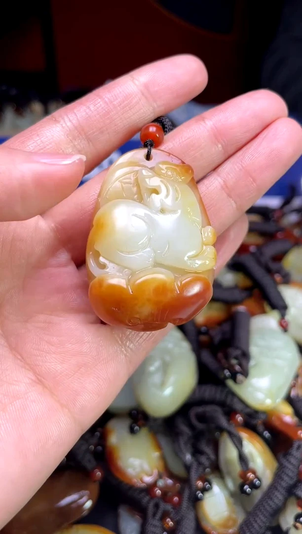 【闪购商品】和田玉颈饰未镶嵌1
