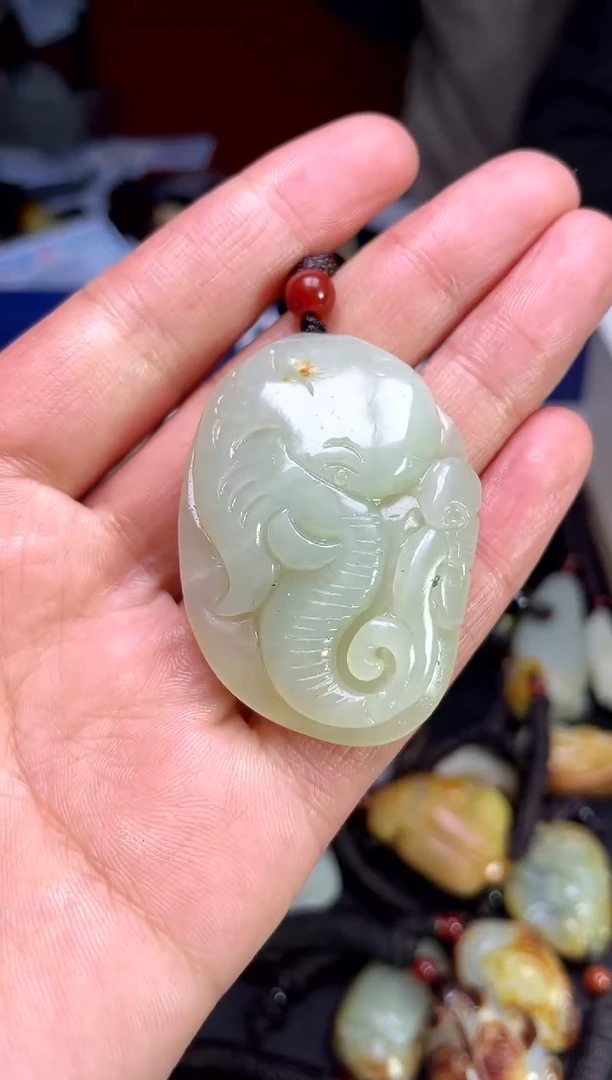 【闪购商品】和田玉颈饰未镶嵌1
