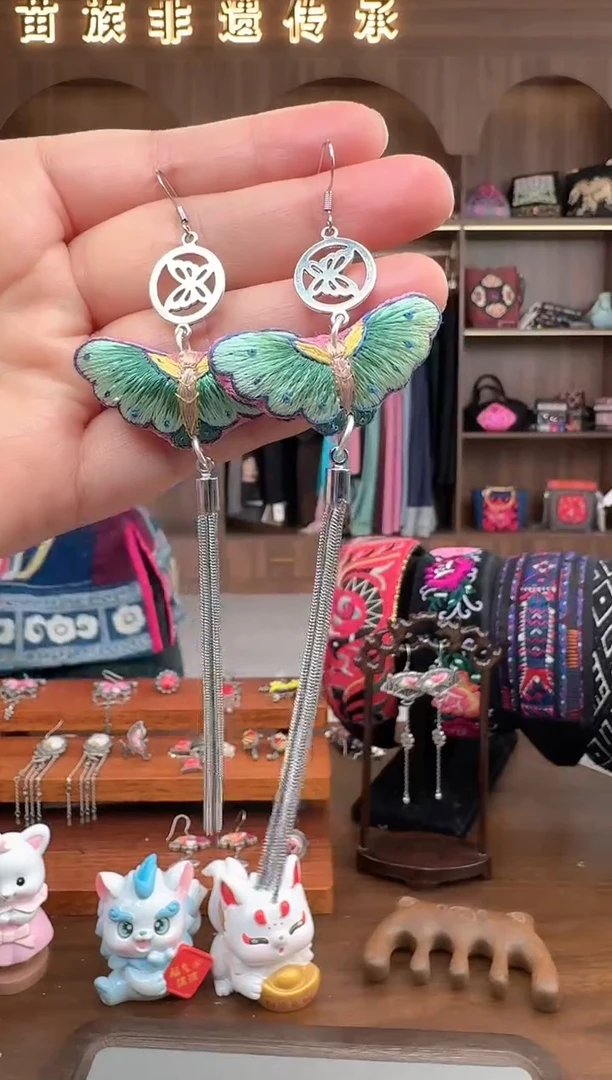 【闪购商品】织绣扶光苗绣传承3