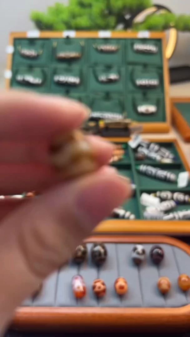 玛瑙/玉髓（覆膜）颈饰未镶嵌17（微瑕随机发货）