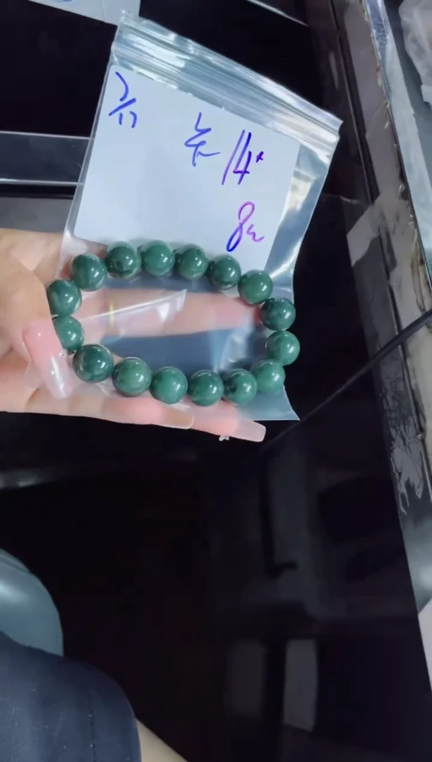 定制翡翠未镶嵌过*珠串