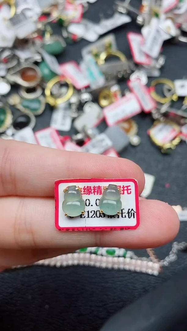 银S925镶嵌戒指翡翠1
