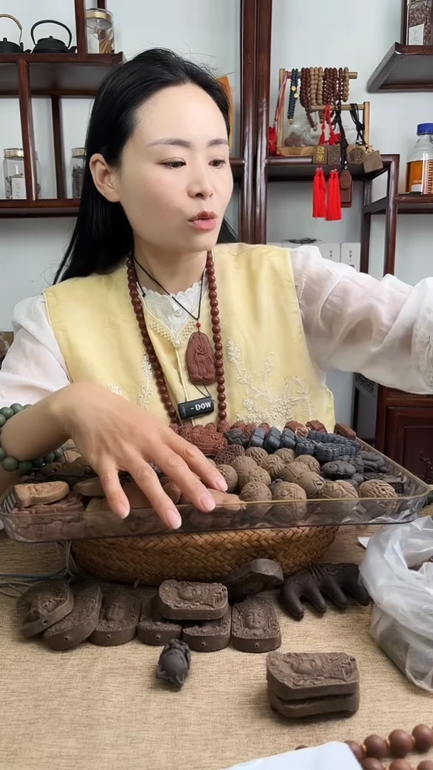 泥塑藏香香方凤九牌