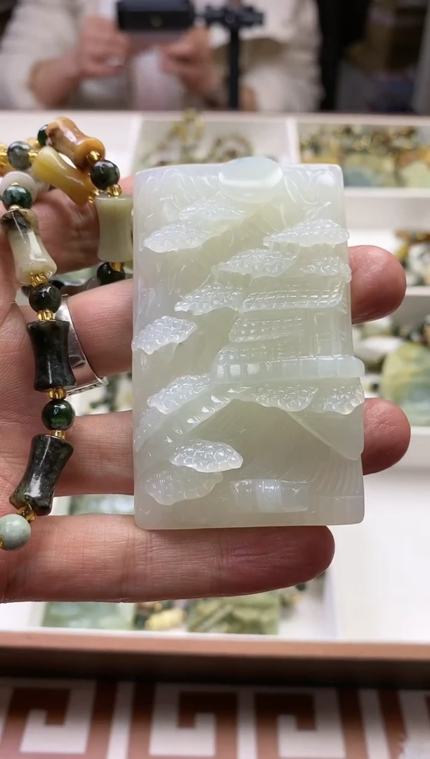 【闪购商品】蛇纹石玉其它未镶嵌多样性发货一个