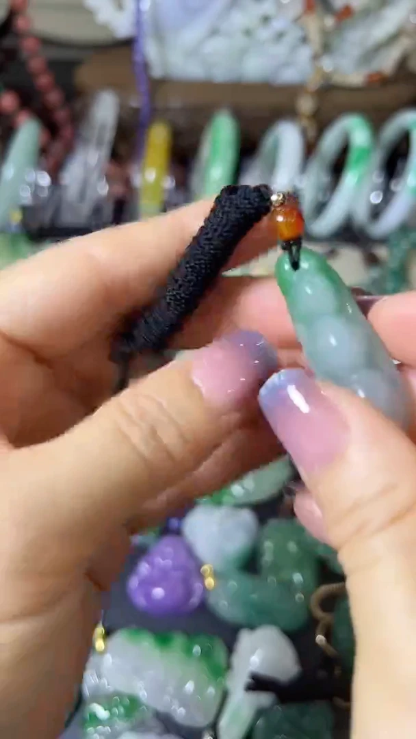 未镶嵌挂件翡翠豆子