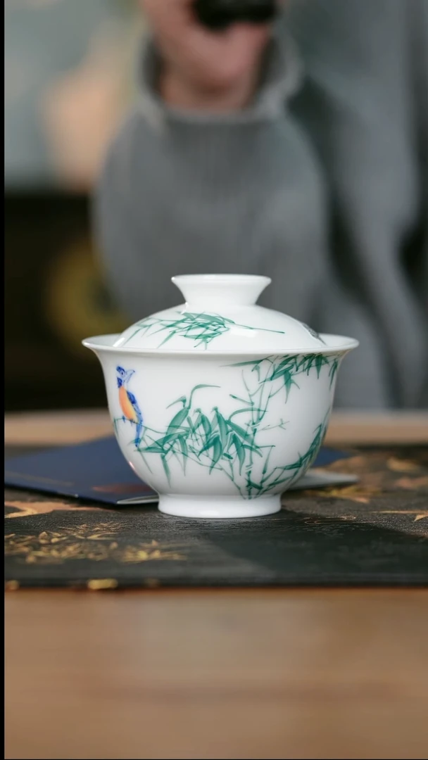 13-35手工手绘竹报平安盖碗