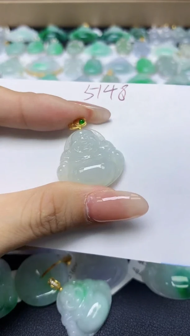 翡翠未镶嵌颈饰天然缅甸翡翠A货